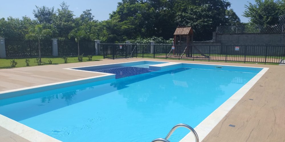piscina lirios